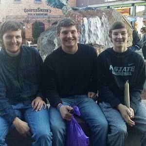 Meet your Posher, Christian